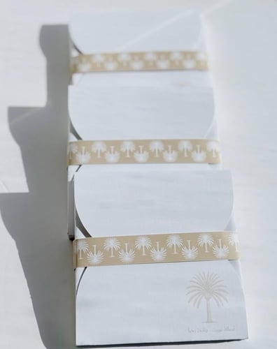 تعليقة آكريليك توزيعات اليوم الوطني