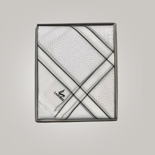 شماغ LAZOREE الأبيض الفاخر بنقشة كلاسيكية