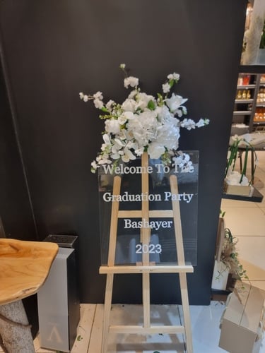 مجسم اكريلك بالعبارة على الاكريلك بالنحت 44117