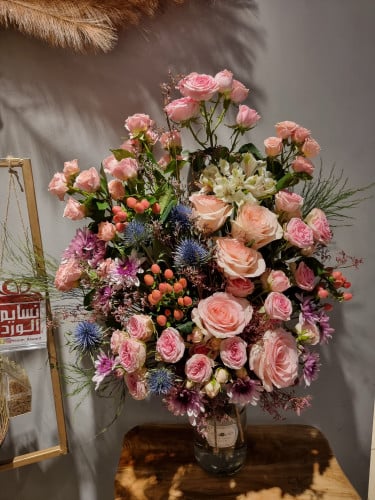 فازة بالورد