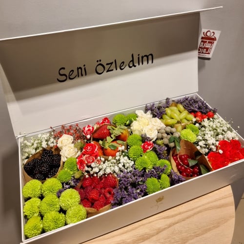 بوكس لجين مع فواكه