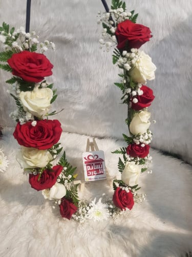 عقد ورد طبيعي