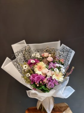 باقة ورد 10103