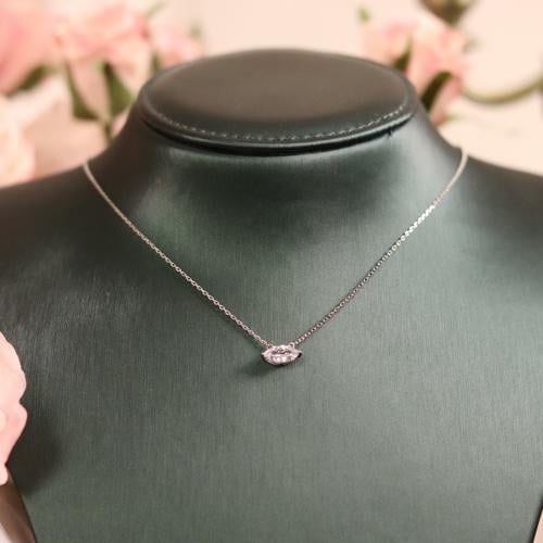 عقد أنيق فضي - 0427