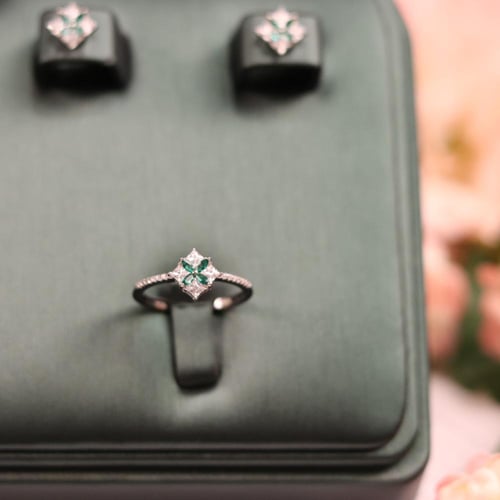 طقم أنيق - 0613