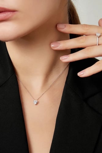 عقد أماليا - 0440