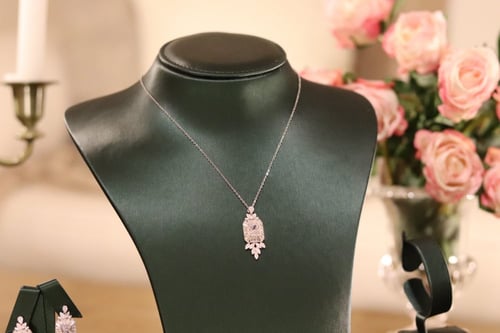 طقم فاخر من الفضة عيار 925 وحجر الزركون - 0383