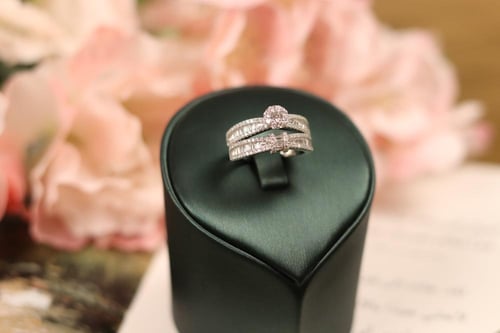 دبلة أنيقة من الفضة عيار 925 وحجر الزركون - 0377