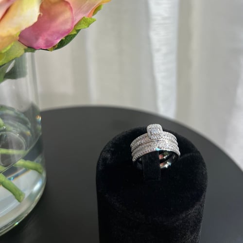 دبلة أنيقة من الفضة عيار 925 وحجر الزركون - 0374