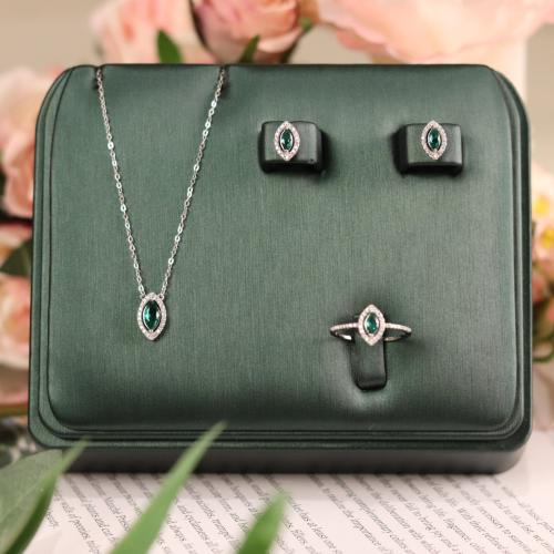 طقم أنيق - 0573