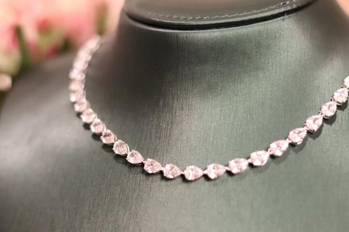 عقد الفخامة - 0363