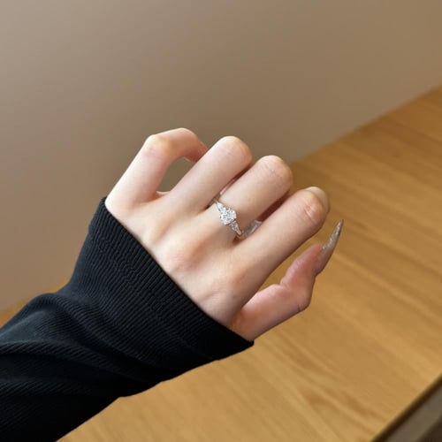 خاتم راقي - 0693