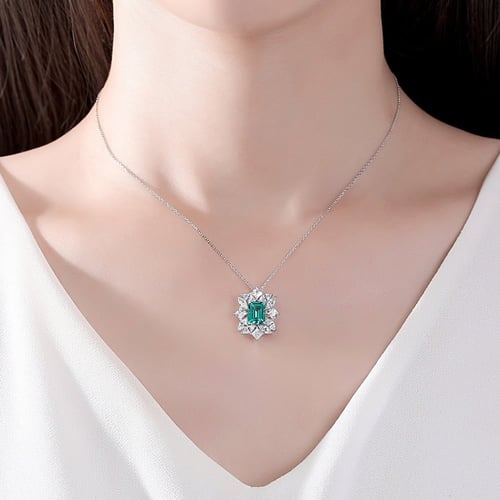 عقد أنيق من الفضة عيار 925 وحجر الزكون - 0327