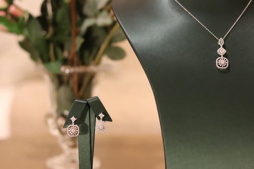 طقم أنيق - 0472