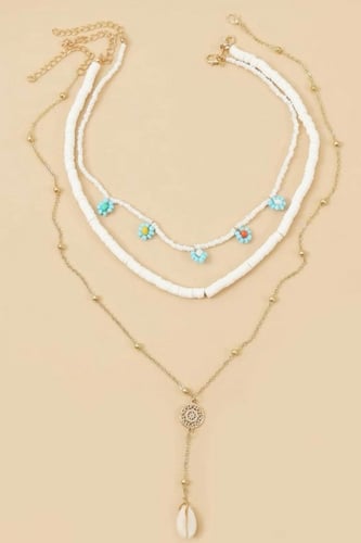 قلادة ثلاث مستويات