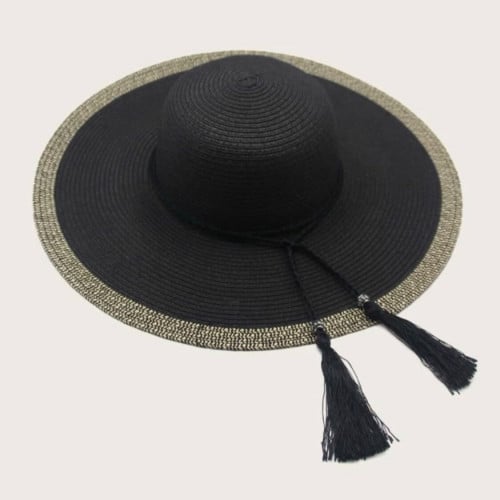 قبعة الشاطئ باللون الأسود المذهب