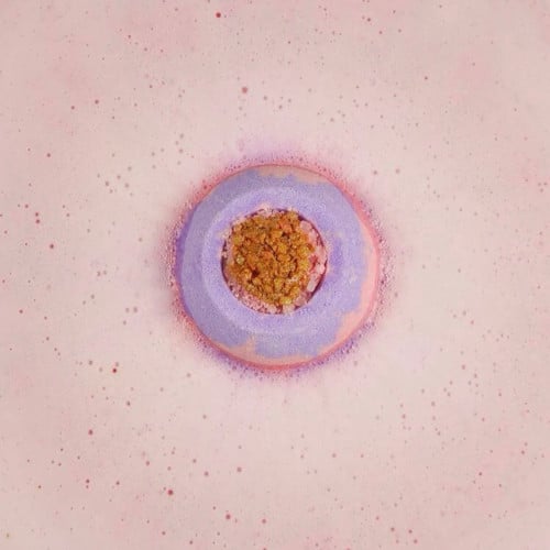 فقاعات البانيو بالكرستال واللفندر