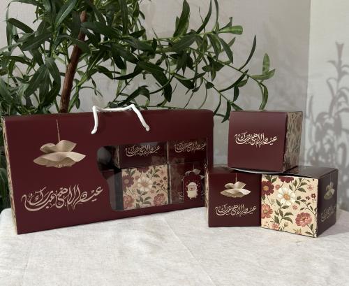 علب توزيعات العيد 8 علب داخل بوكس