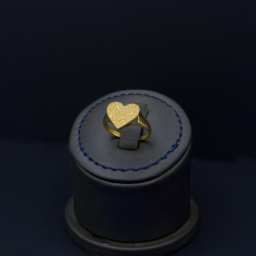 Shiny heart ring