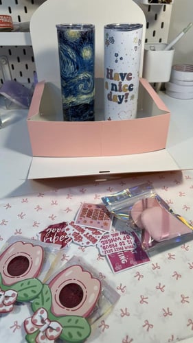 مق بتصميمكم الخاص