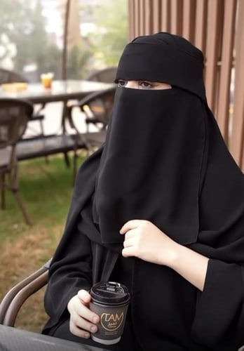 نقاب لاكل ابو رده