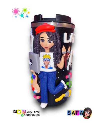 كوب حراري بشكل رسامة تحب الكمبيوتر و شخصيات الانمي