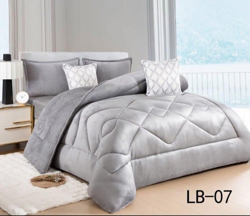 مفرش شتوي مخمل والداخل فرو ناعم