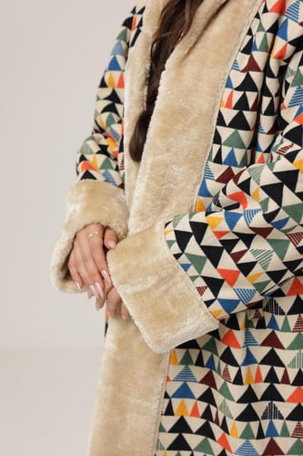 فروه نسائي قماش جوخ والداخل فرو ثقيل بنقشه مميزه