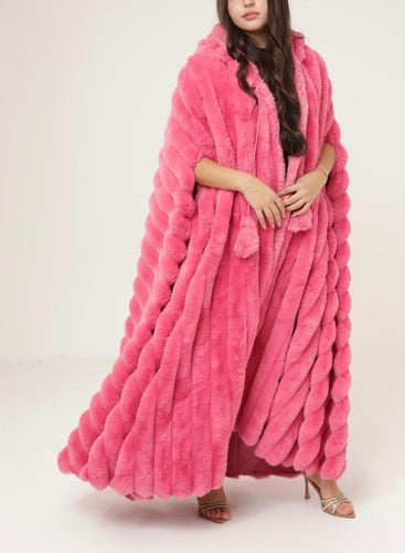 بشت نسائي مغربي فرو ناعم من الخارج