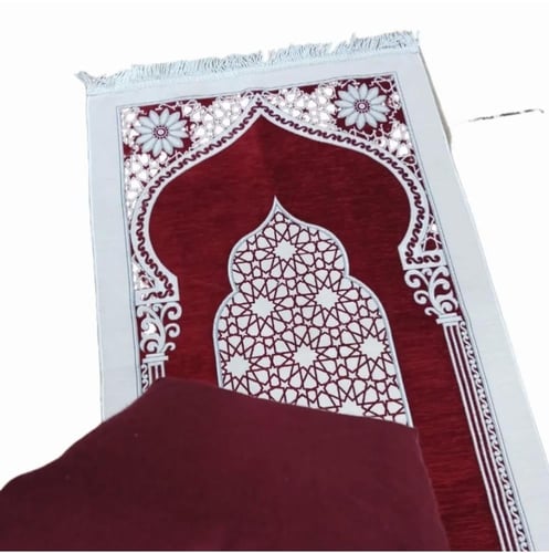 طقم شانيل سجادة الحرمين وشرشف مفتوح كشميري قطن