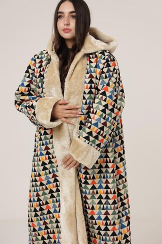 فروه نسائي قماش جوخ والداخل فرو ثقيل بنقشه مميزه