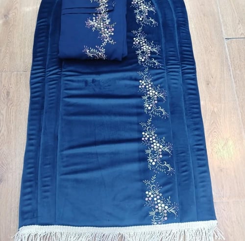 طقم صلاة مطرز بعدة الوان وذات جودة