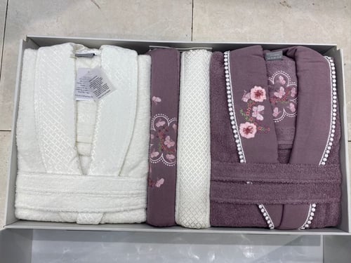 ارواب حمام مطرز 10 قطع تركي مقاس (فري سايز)