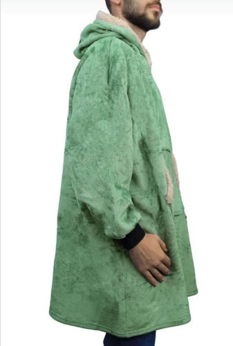 بلوفر للجنسين فرو شتوي فري سايز* *فرو ناعم من الدا...