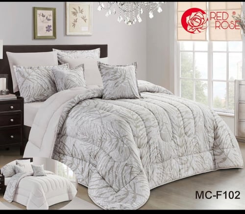 مفرش مقاسين وجهين ب8 قطع