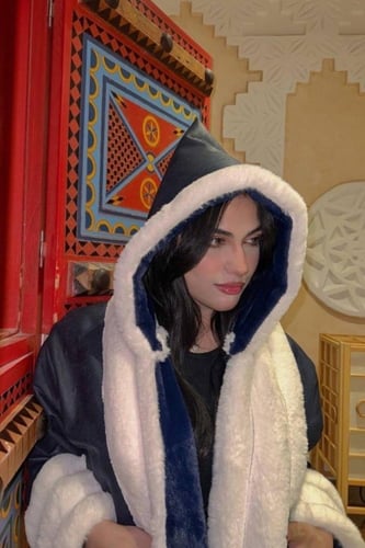 فروة شتوية نسائية جلد من الفرو المدرب الناعم مع فر...