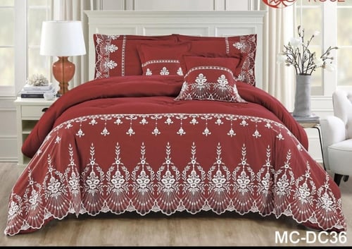 مفرش نفرين عرايسي ويوجد نفرونص ويستخدم نفاس فخم ور...