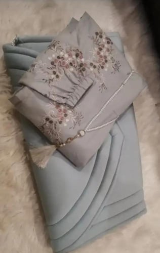 طقم صلاة مطرز سجادة سادة