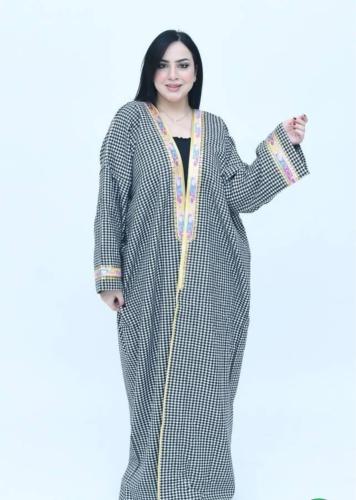 بشت نسائي جوخ كم عباية