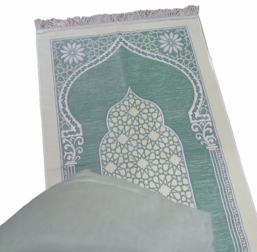 طقم شانيل سجادة الحرمين وشرشف مفتوح كشميري قطن