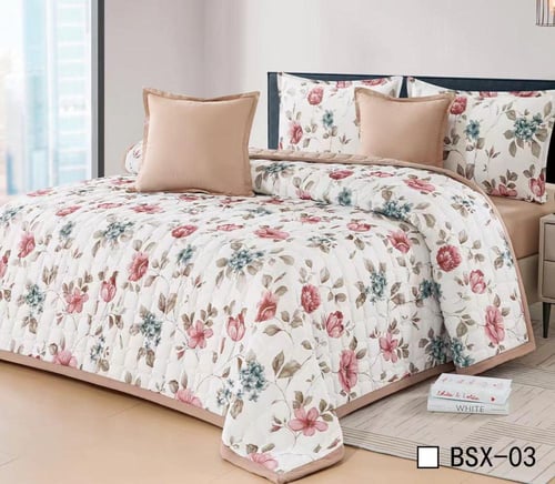 عرض اليوم الوطني على مفرش صيفي مضغوط بلون أزرق ومو...