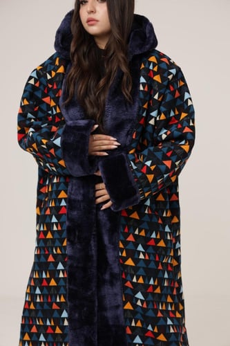 فروه نسائي قماش جوخ والداخل فرو ثقيل بنقشه مميزه