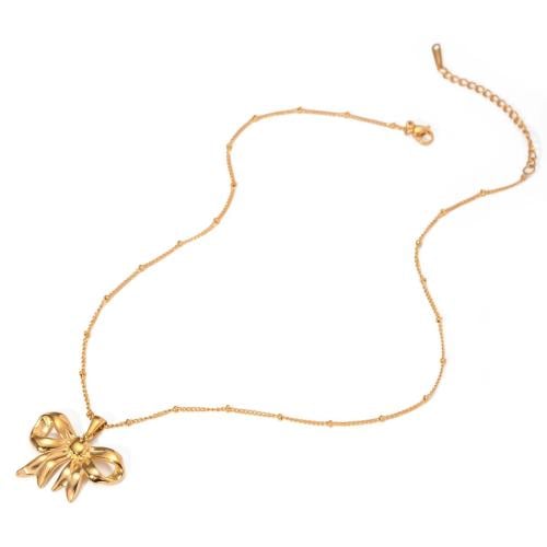 قلادة الفيونكة الذهبية