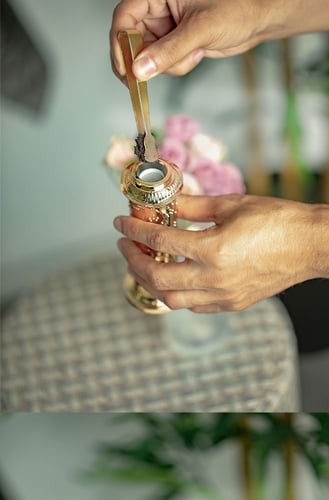 مبخرة الكترونية بمظهر أنيق – لون ذهبي