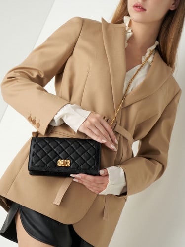 تشارلز اند كيث|Charles&Keith