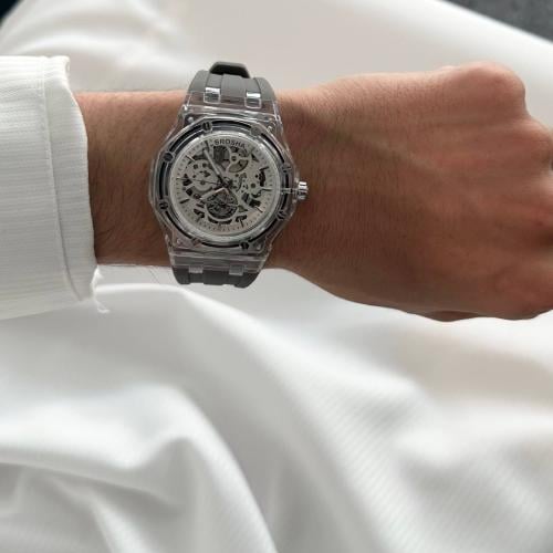 ساعة شفافة سوار رمادي