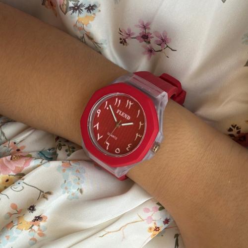 ساعة أطفال كوارتيز احمر