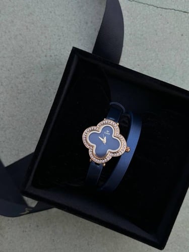 ساعة يد نسائية Evard كحلي