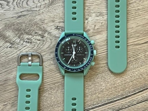 ساعة اطفال خضراء رياضية