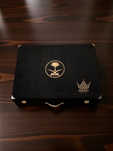 فروه طفيلي طبيعي قماش الجوخ